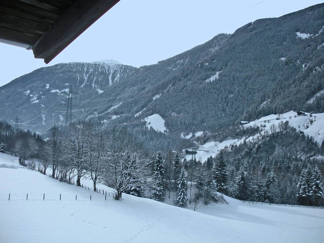 Chalet a Matrei vicino Skilift & Bus in Kals am Grossglockner, Tirolo dell'Est