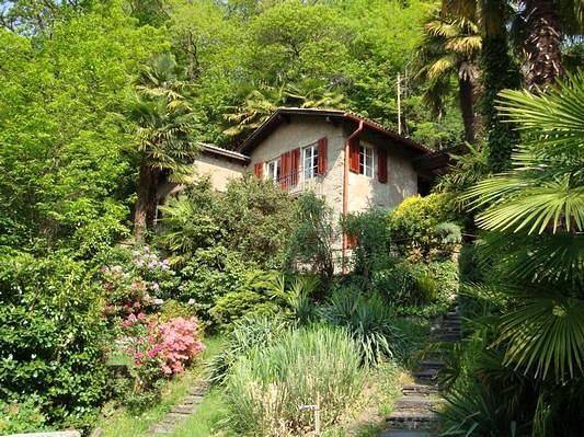 Ferienhaus für 4 Personen, mit Terrasse und Garten, mit Haustier im Tessin