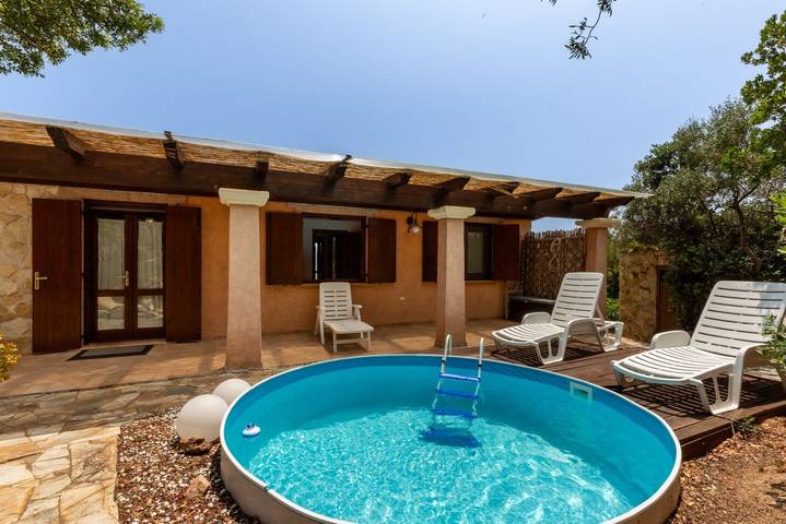 Casa de vacaciones para 6 personas con balcón/terraza in Santa Margherita di Pula, Región de Pula