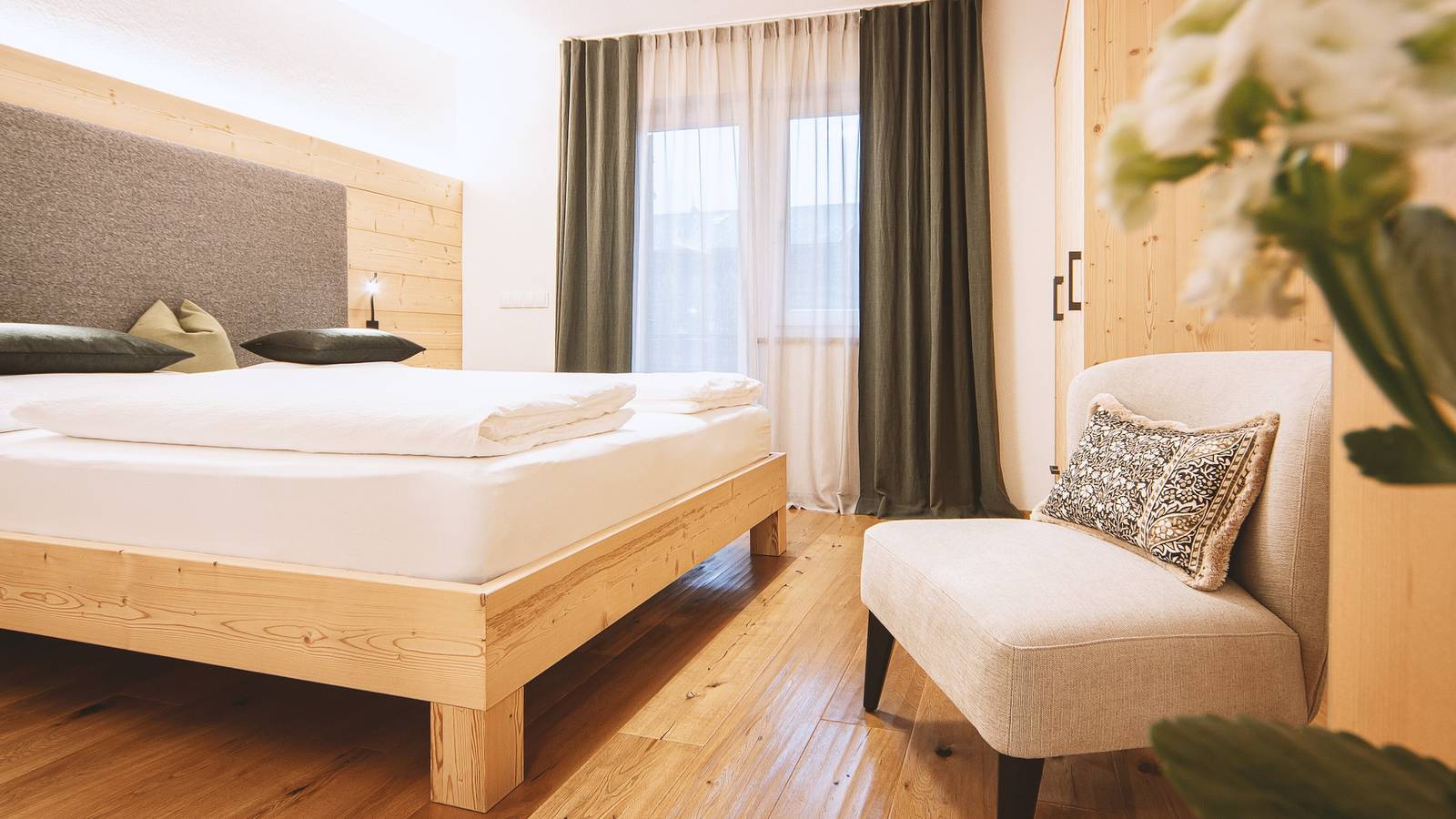 Ganze Wohnung, Apartment Residence Lärchwiese mit Bergblick, Gemeinschaftsgarten und Wlan in San Giacomo, Ahrntal