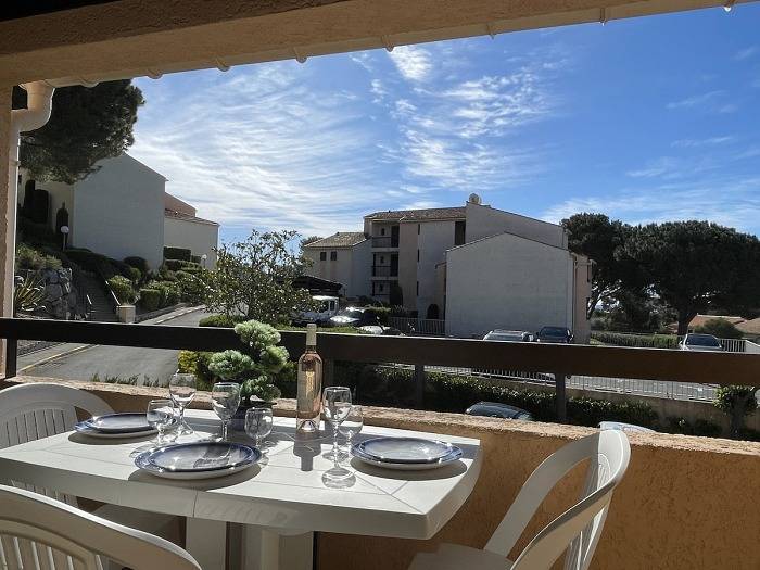Studio pour 5 personnes, avec balcon et piscine