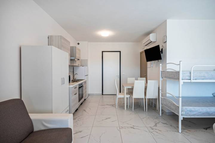 Monolocale intero, Monolocale "Planet Suite 203 Bibione" con Wi-Fi in Bibione, San Michele al Tagliamento