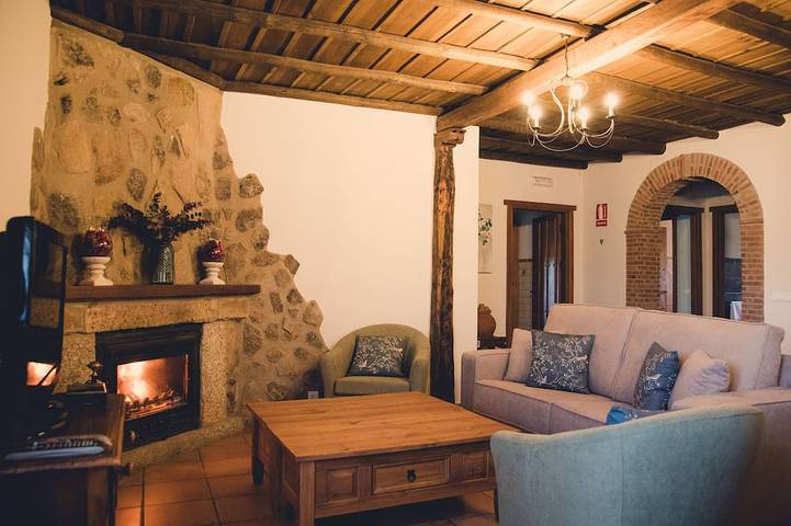 Casa de vacaciones para 6 personas, con jardín y jacuzzi - 1