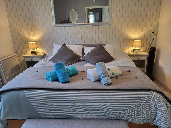 Location de vacances pour 6 personnes, avec jardin, adapté aux familles à Castillon-la-Bataille - 3