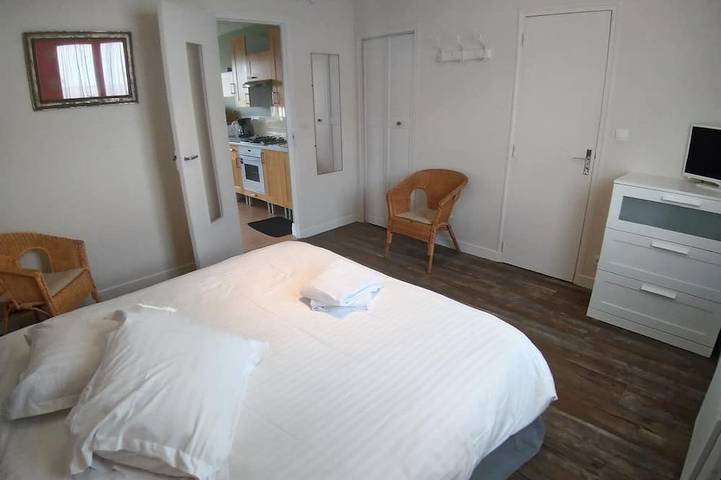 Gîte pour 3 personnes, avec jardin et balcon, animaux acceptés à Bagnoles-de-l'Orne - 3