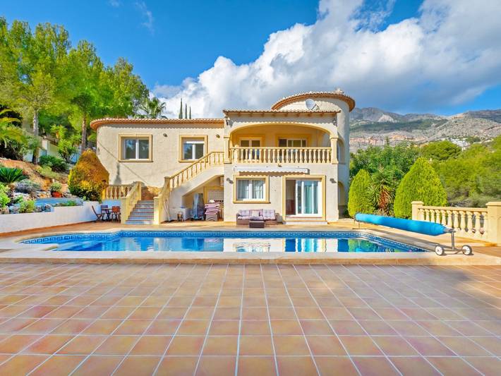 Location de vacances pour 10 personnes, avec jardin et terrasse dans Altea La Vieja