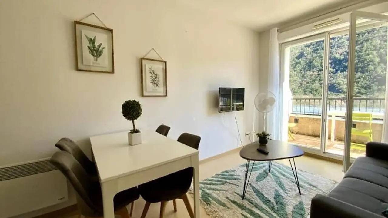 Ganze Ferienwohnung, Ferienwohnung für 5 Personen (44 m²) in Avène in Avène, Lodève und Umgebung
