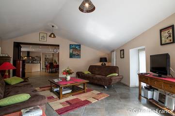 Gîte pour 6 Personnes dans Champeix, Région de Besse-et-Saint-Anastaise, Photo 2