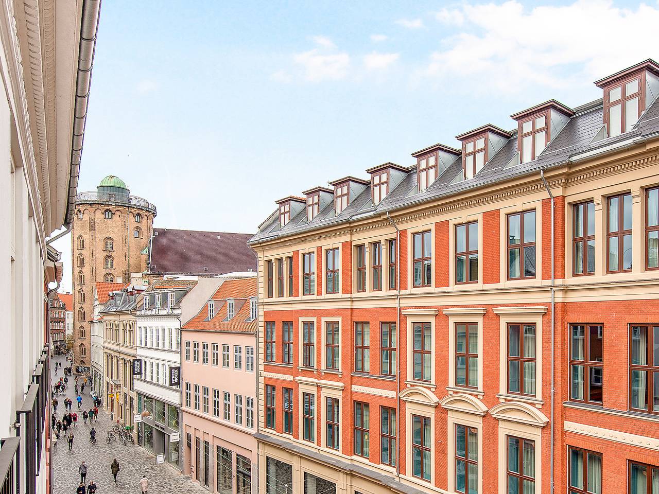 Appartement entier, Sanders Leaves - Agréable 4 chambres avec vue sur la ville in centre ville de Copenhague, Copenhague