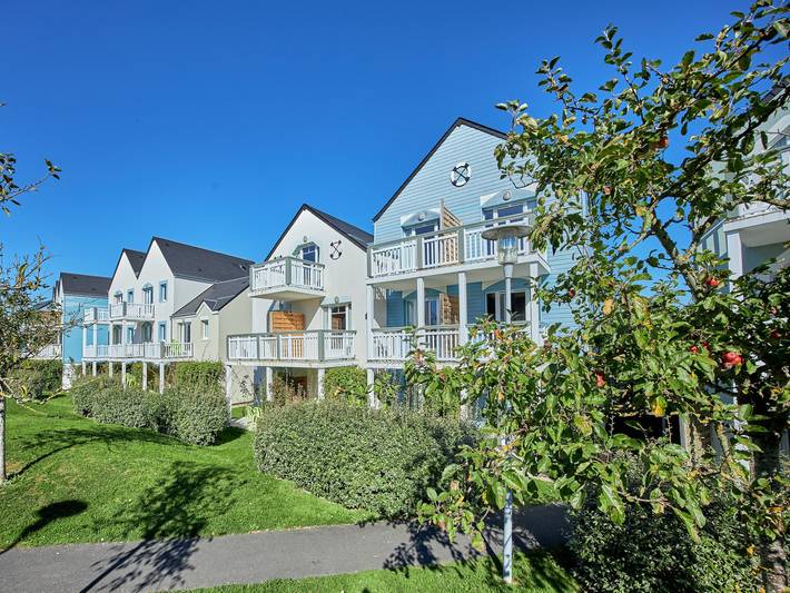 Location de vacances pour 5 personnes, avec Balcon/Terrasse et Piscine à Courseulles-sur-Mer