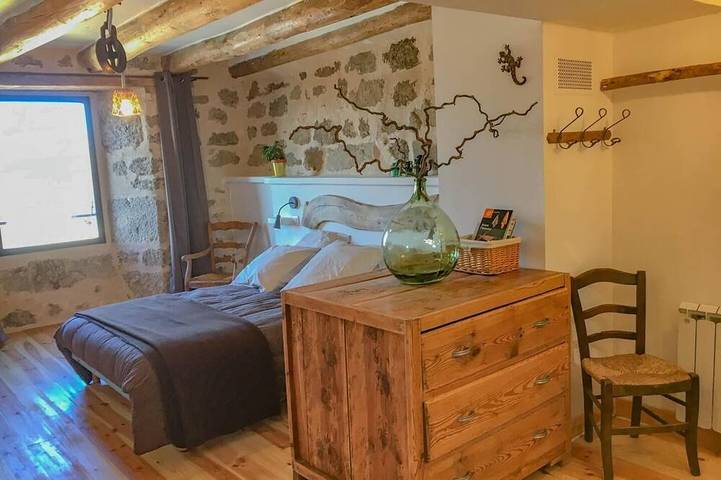 Location de vacances pour 12 personnes, avec jardin dans Les Laubies - 4