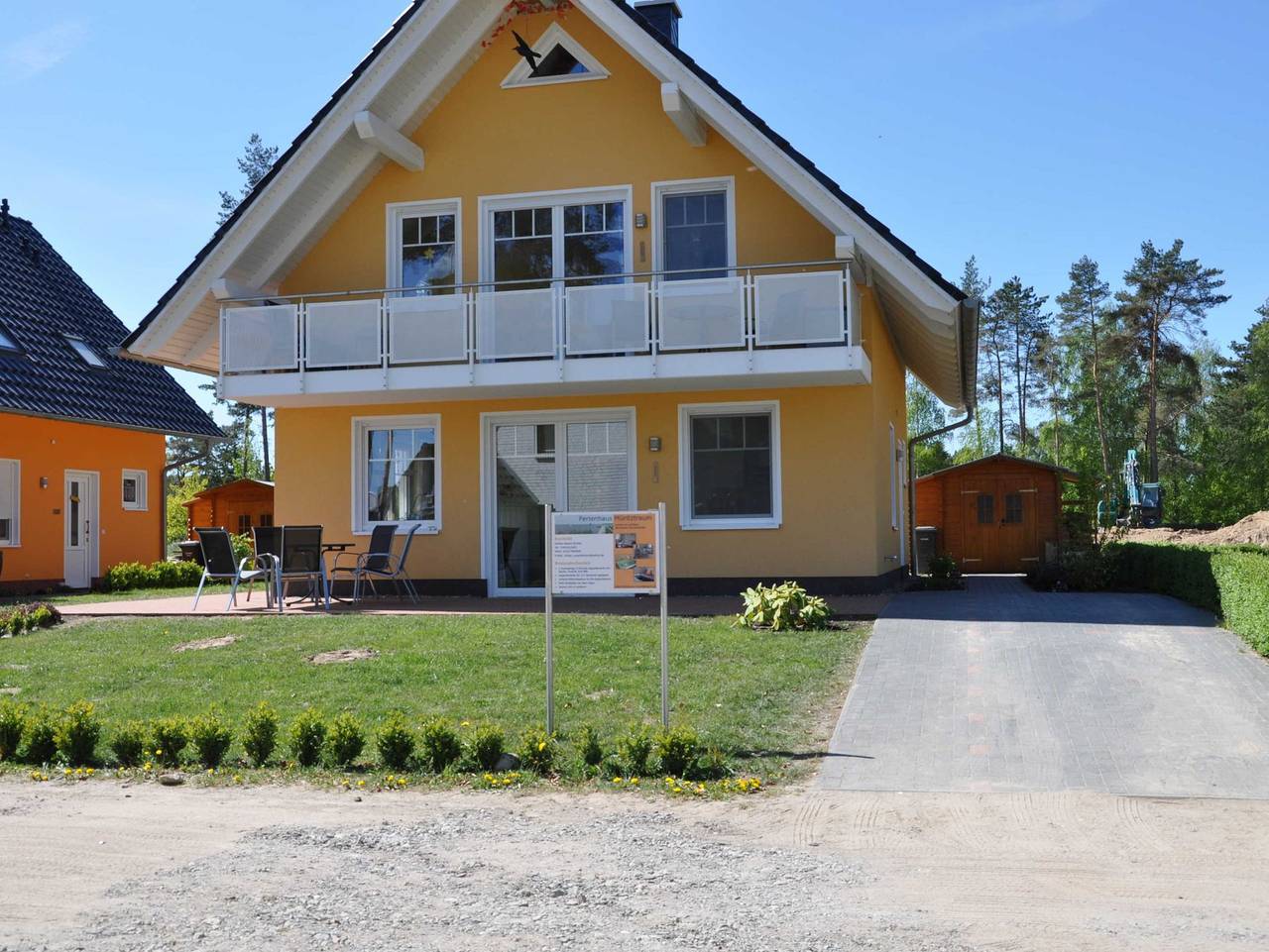 Ganze Ferienwohnung, Ferienwohnungen / Appartements - Ferienhaus Müritztraum - 3 Zimmer Obergeschoss - Fewo Ferienhaus Müritztraum in Röbel, Müritz