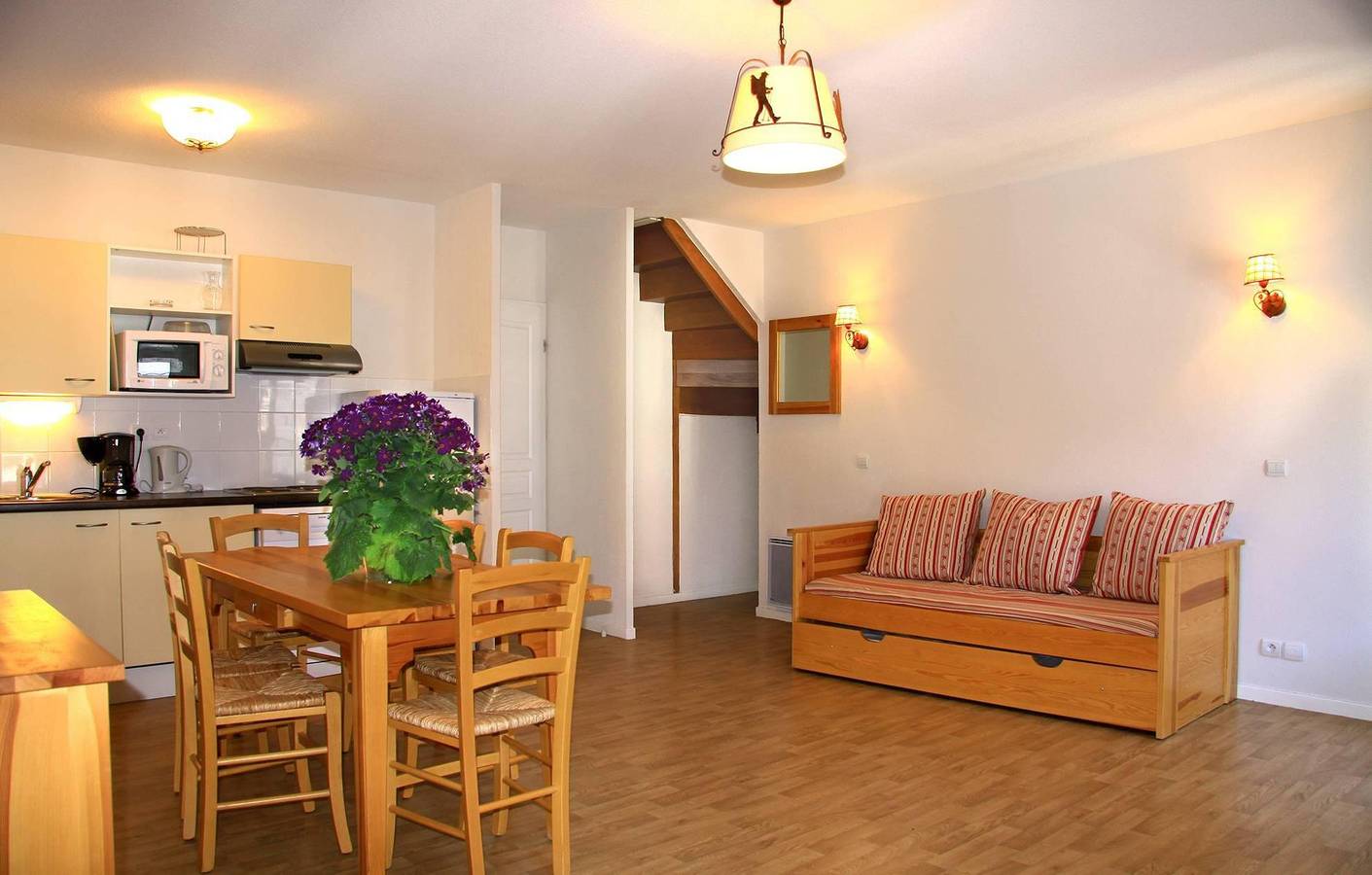 Studio entier, Résidence Illixon - Studio 2 personnes in Luchon-Superbagnères, Bagnères-de-Luchon