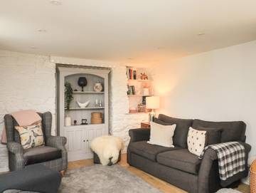 Hut for 2 People in Devon, South West England, Photo 2
