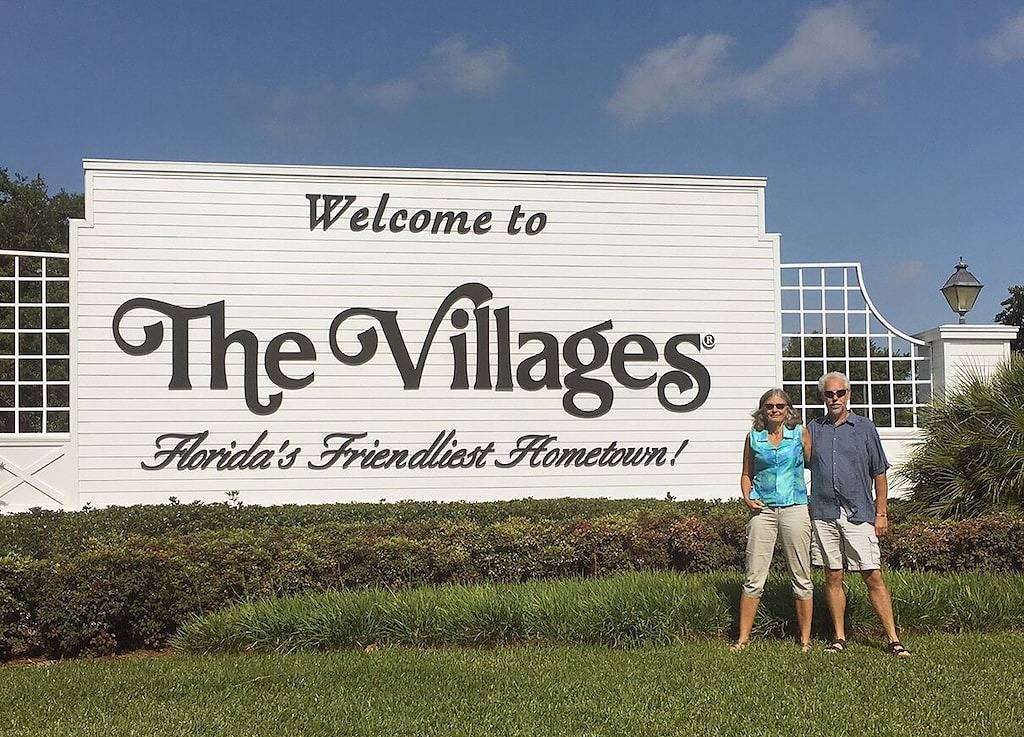 Great Location Between Spanish Springs Square & Lake Sumter Landing in The Villages, Sumter County