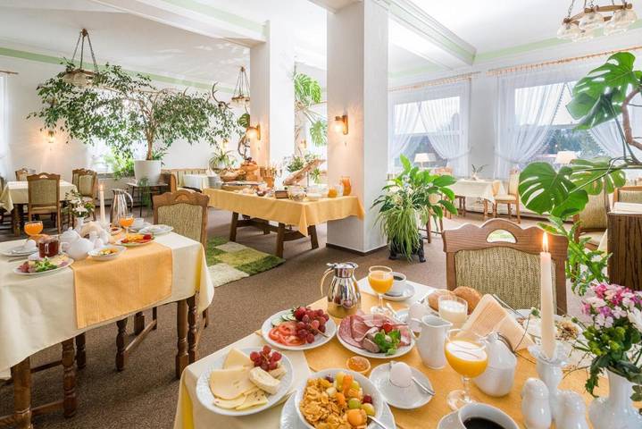 BnB für 2 Personen, mit Terrasse und Garten sowie Sauna und Ausblick in Wernigerode
