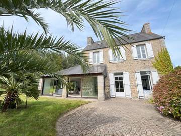 Gîte pour 8 personnes, avec jardin dans Plage De Kersaliou
