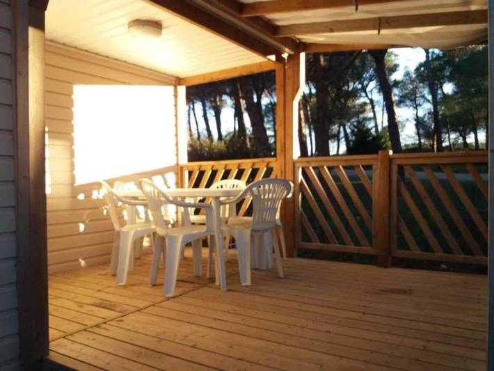 Location de vacances pour 5 personnes, avec piscine et jacuzzi ainsi que terrasse et sauna à Bizanet - 3