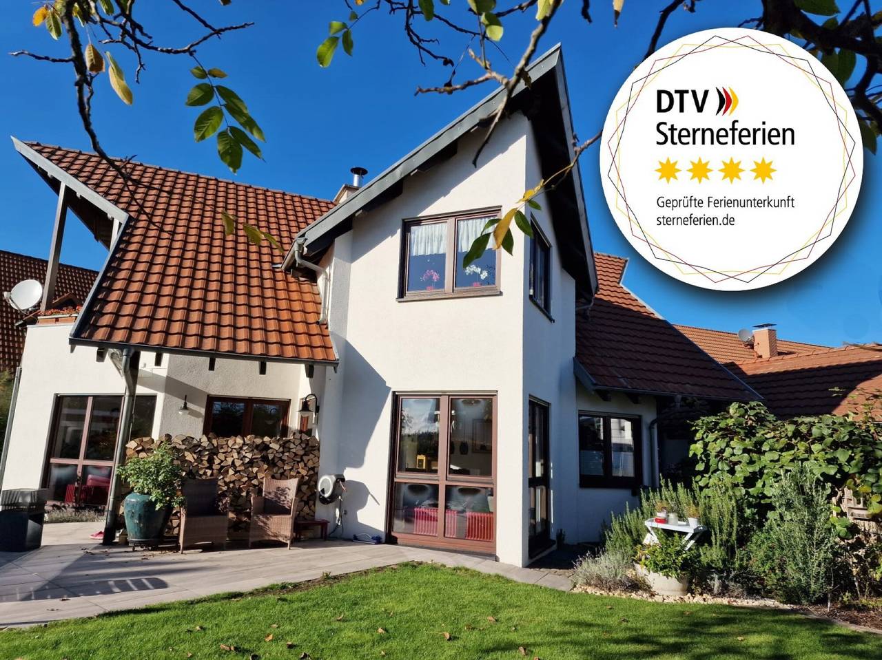 Ganze Wohnung, Apartment 'Dreiländereck' mit Bergblick, privater Terrasse und Wlan in Feldkirch (Deutschland), Hartheim