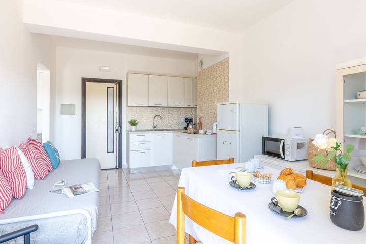 Appartement de vacances pour 4 personnes, avec terrasse ainsi que jardin et piscine - 1