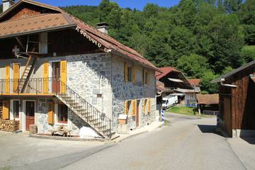 Gîte pour 3 personnes, avec balcon en Haute-Savoie