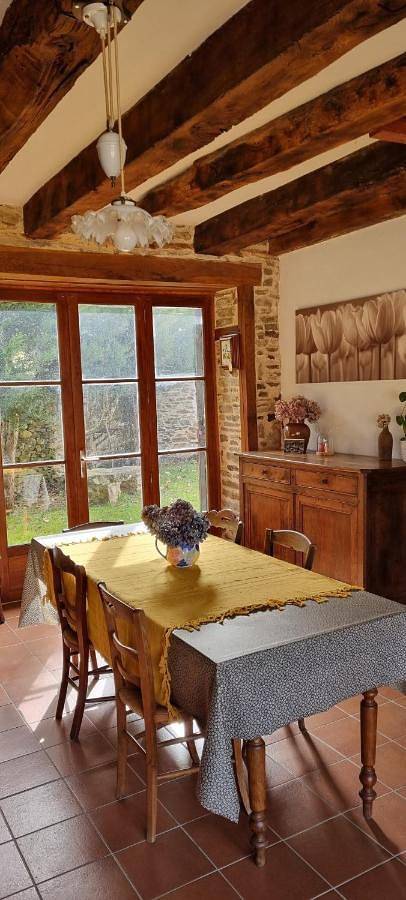 Location de vacances pour 4 personnes, avec jardin et vue à Jumilhac-le-Grand - 4