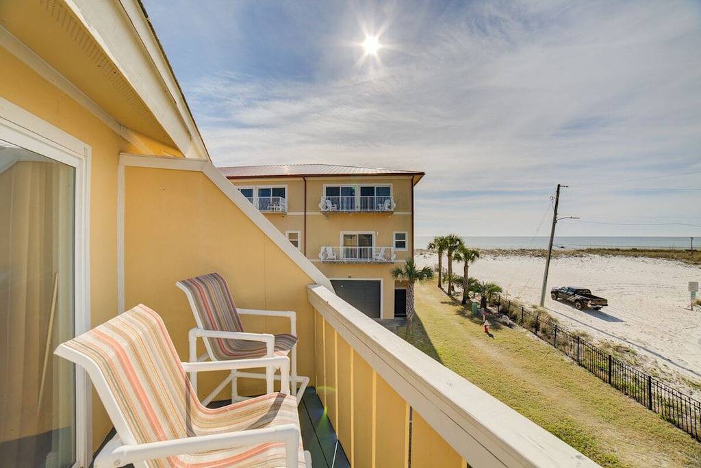 Fabelhafte, kürzlich renovierte Stadtwohnung mit Blick auf den Golf in Pensacola Beach, Emerald Coast