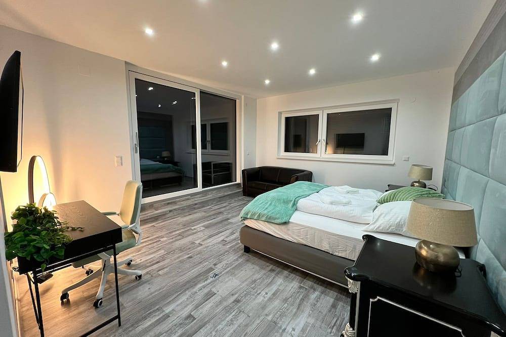 Luxury Vienna Villa: Haven for Vienna Explorers in Wien, Donau Niederösterreich