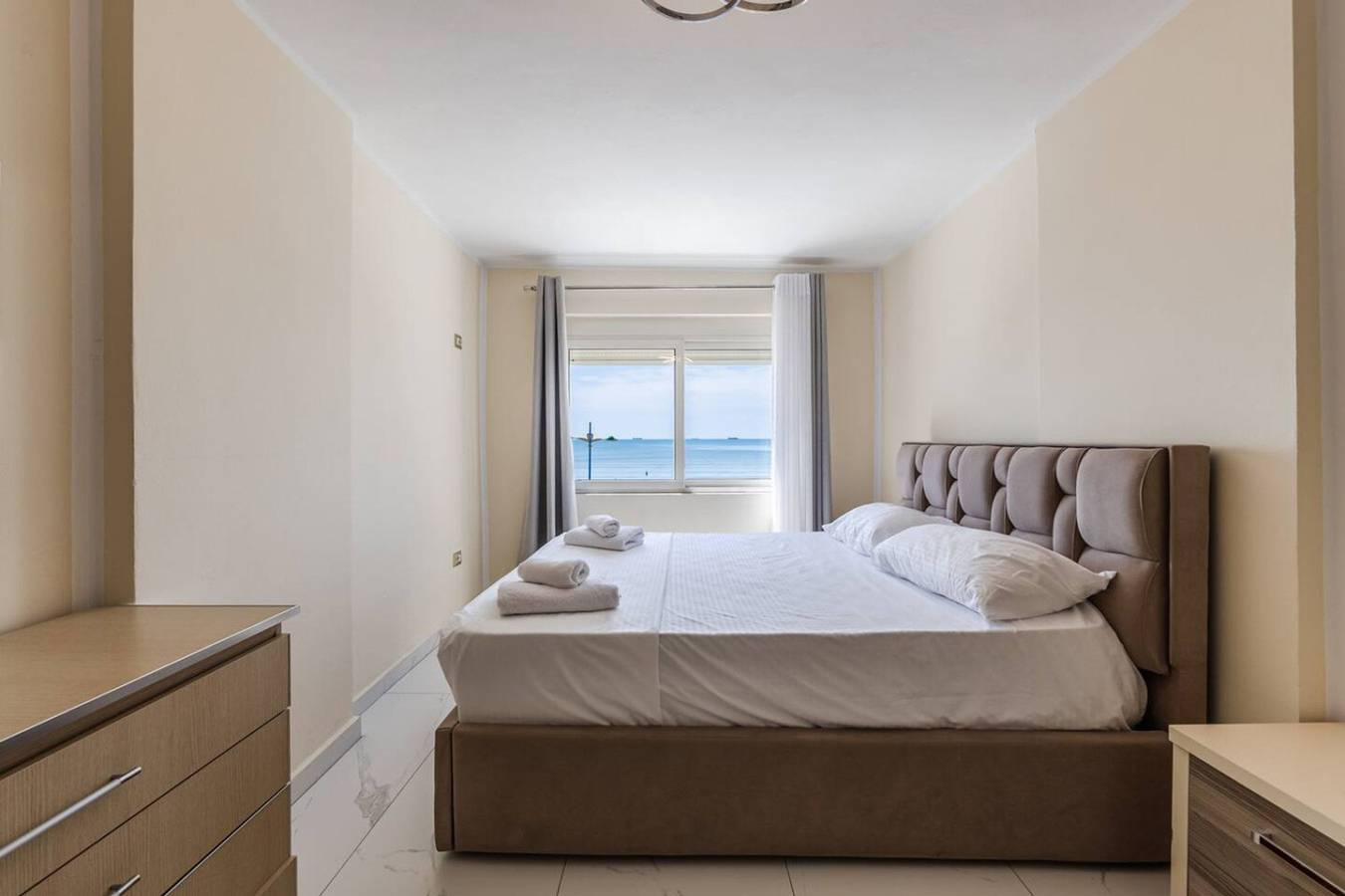 Geheel appartement, Sea View Apartment | Durrës Waterfront in Durrës (stad), Albanië
