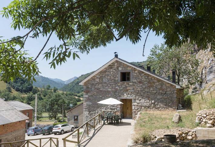 Hotel para 2 personas, con jardín en Parque Natural de Somiedo - 3
