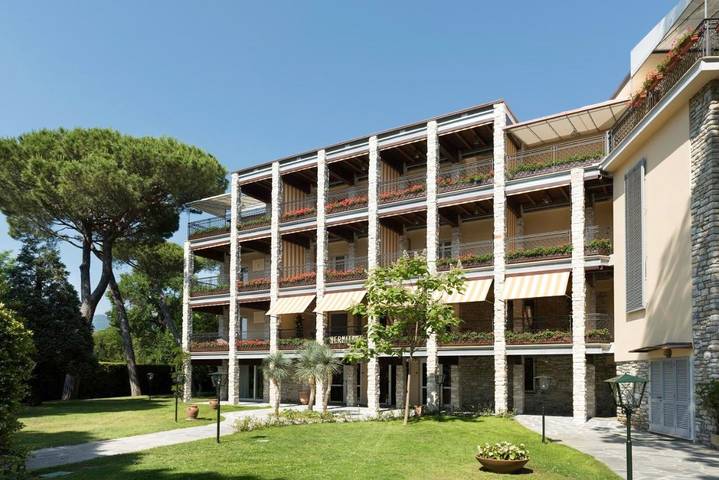 Apartamento para 2 personas, con piscina para niños y piscina además de jardín y jacuzzi, Se admiten mascotas en Forte dei Marmi