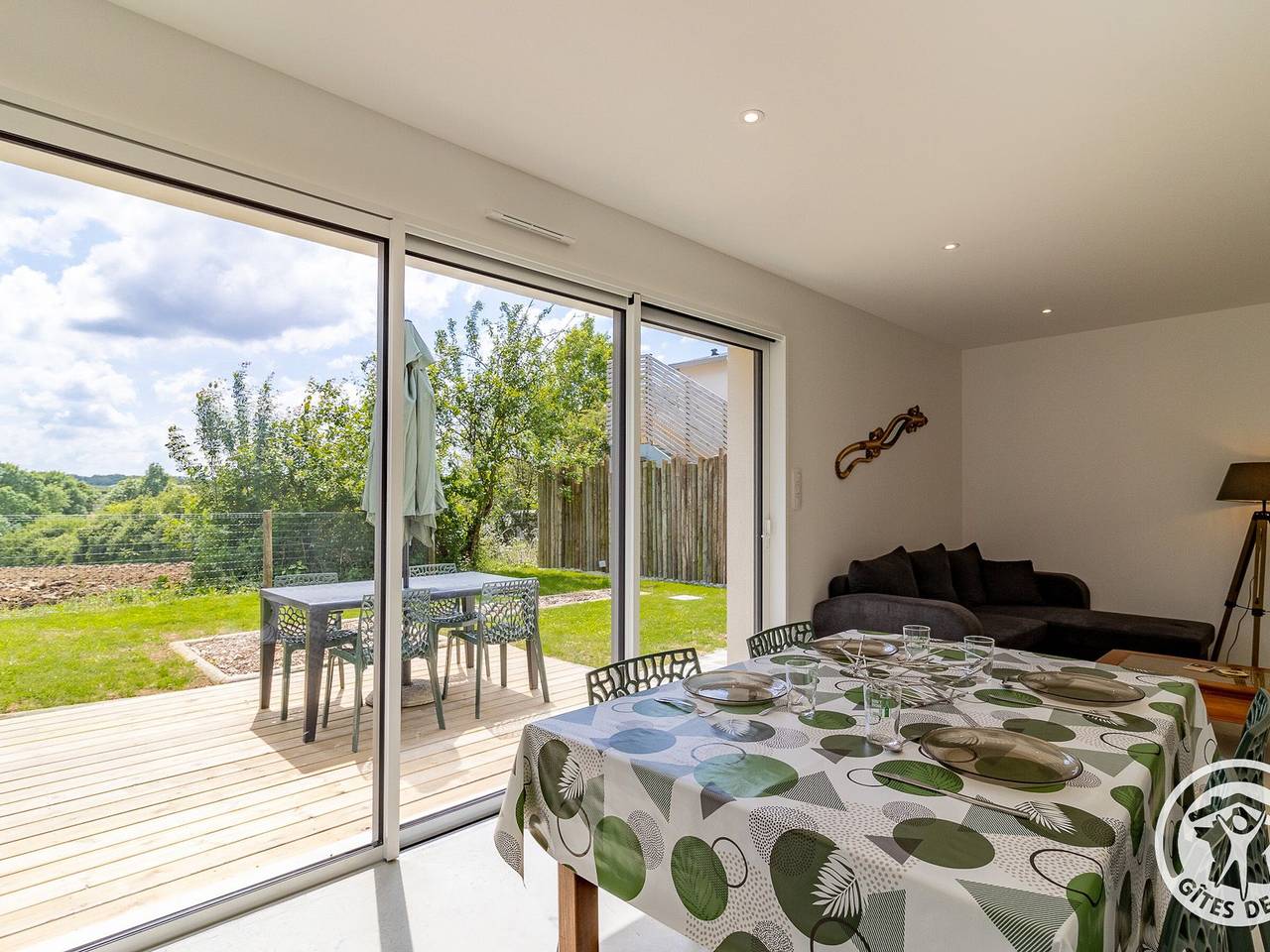 Modernes Haus mit umzäuntem Garten, haustierfreundlich bei Nantes und Angers in Saint-Christophe-la-Couperie, Orée-d'Anjou