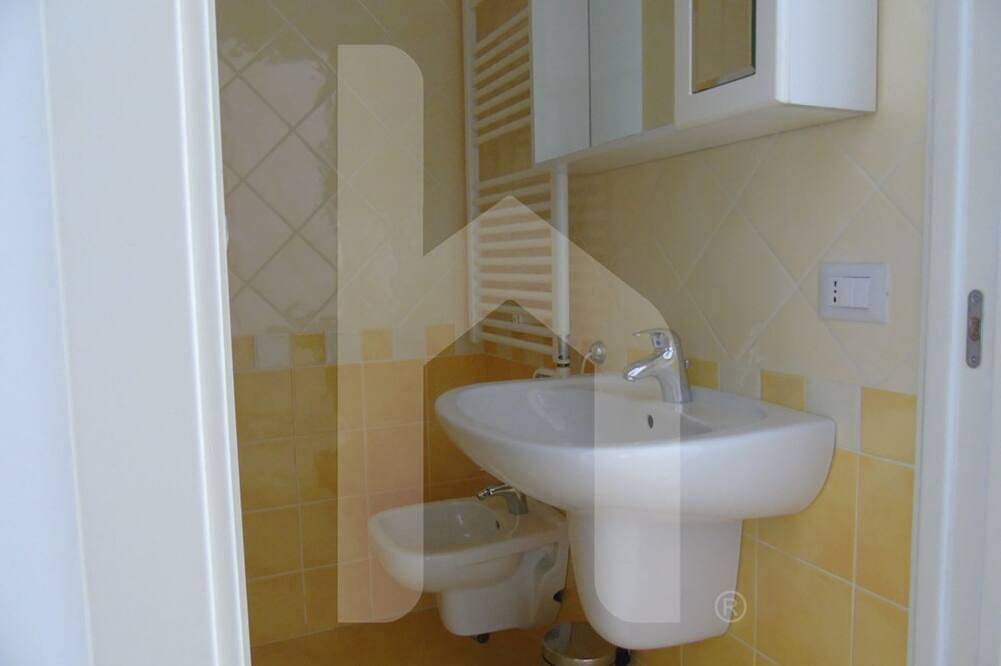 Entire apartment, Homiday - Felicioni Alba Adriatica, Two-room apartment on the 1st floor in Alba Adriatica, Teramo Province