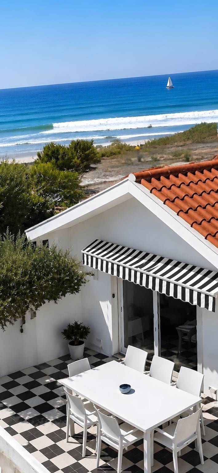30 m zum Strand von Mindelo – Ocean House in Vila Chã, Porto Distrikt