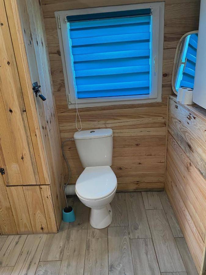 Le Chalet Bleu - Tout Bonnement Bien in Putot-en-Auge, Région de Lisieux