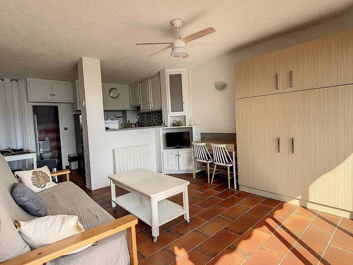 Gîte pour 4 personnes, avec terrasse dans Port de Bormes les Mimosas