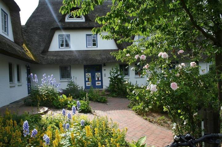 Ferienpark für 3 Personen, mit Terrasse in Zingst
