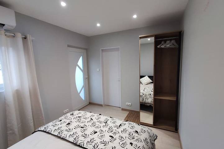 Gîte pour 3 personnes à Dompierre-les-Ormes - 3