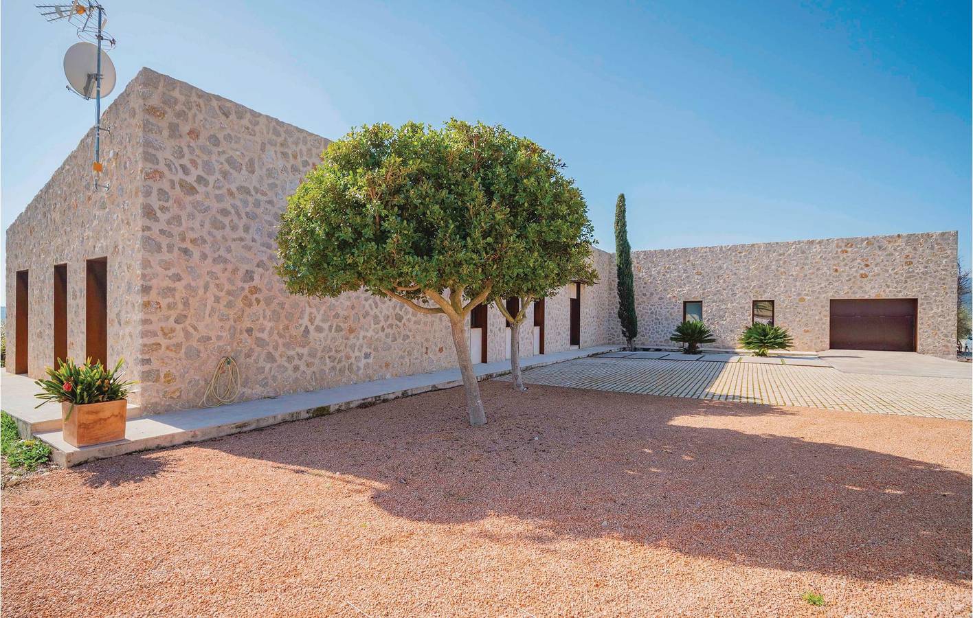 Selva Wohnung: AC, Pool, Küche, WiFi, Grill in Selva, Mallorca Inselmitte