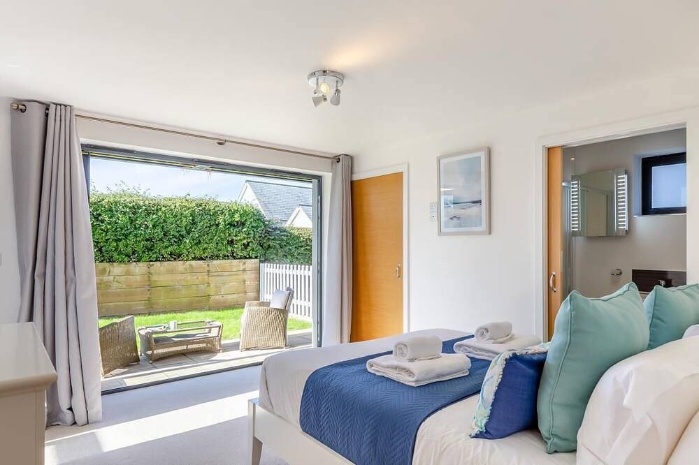 3 Bed in Northam (oc-s30035) in Westward Ho, Devon