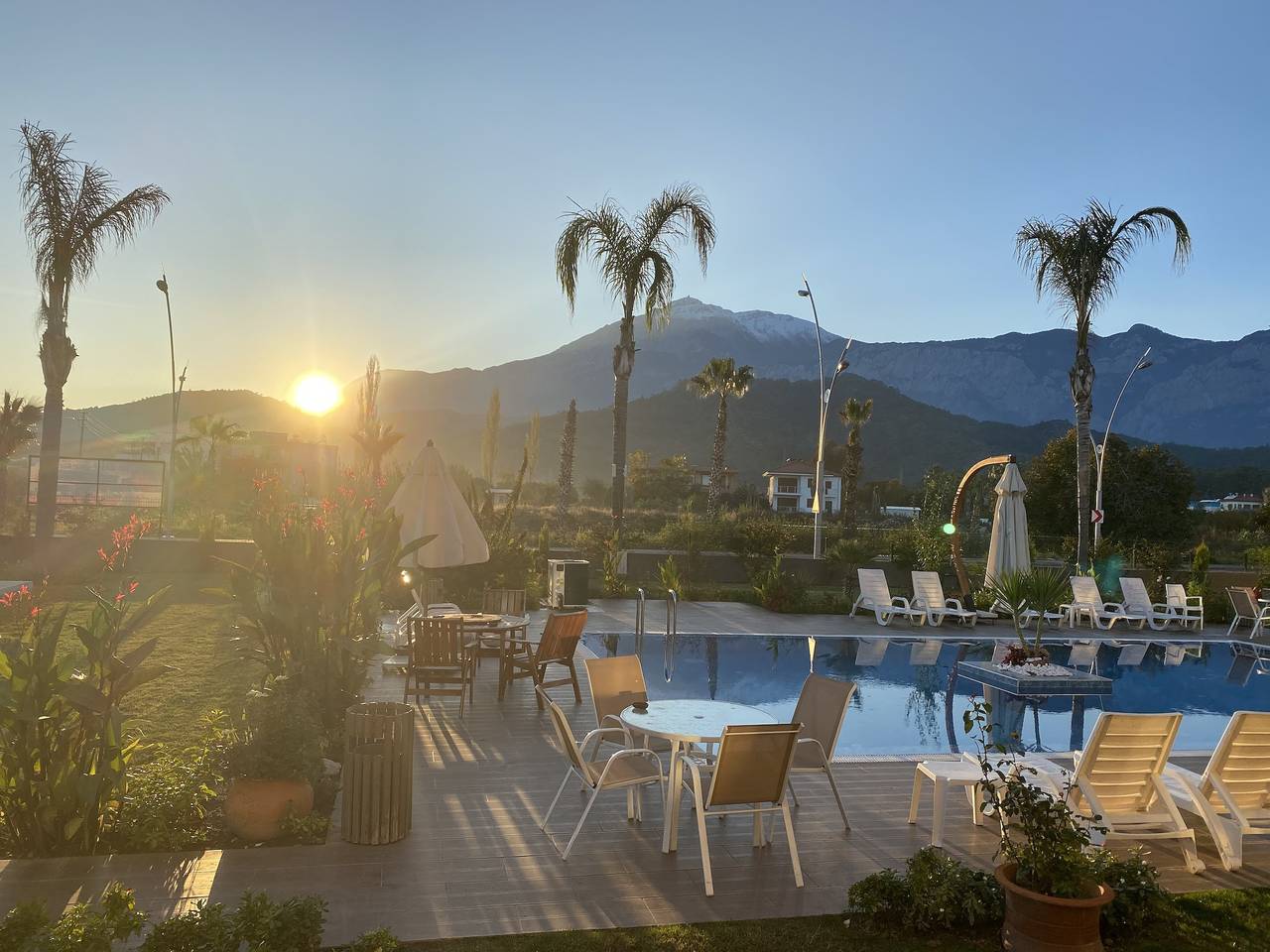 Appartement entier, Appartement accessible à Kemer avec vue sur la piscine, le jardin et la montagne in Kemer (Antalya), Province d'Antalya