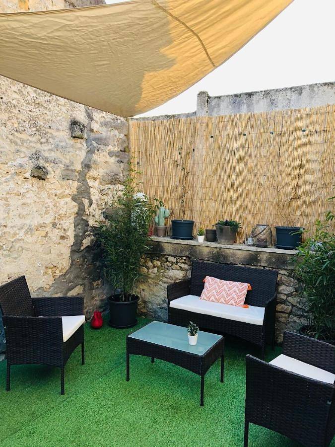 Location de vacances pour 4 personnes, avec vue et terrasse à Montigny-sur-Loing - 2