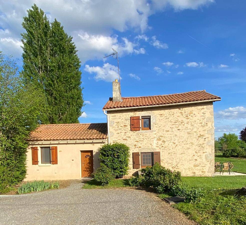 Two-Bedroom House in Secondigny, Deux-Sèvres