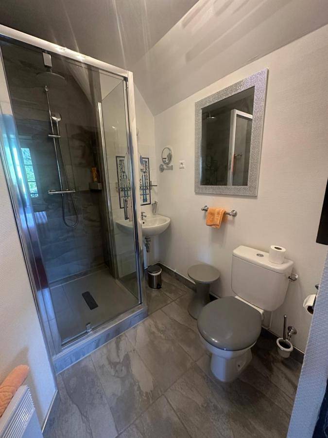 Maison d’hôte pour 5 personnes, avec jardin et jacuzzi dans l' Isère - 3
