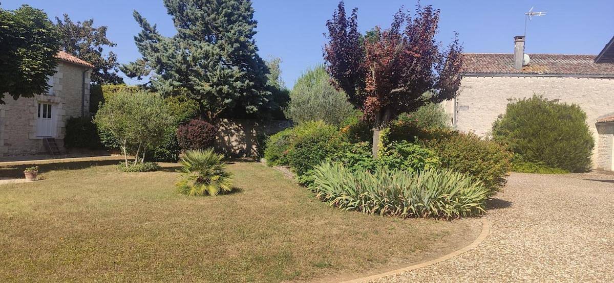 Appartement de vacances entier, Le Gîte et le Couvert in Vendeuvre-du-Poitou, Vienne (France)