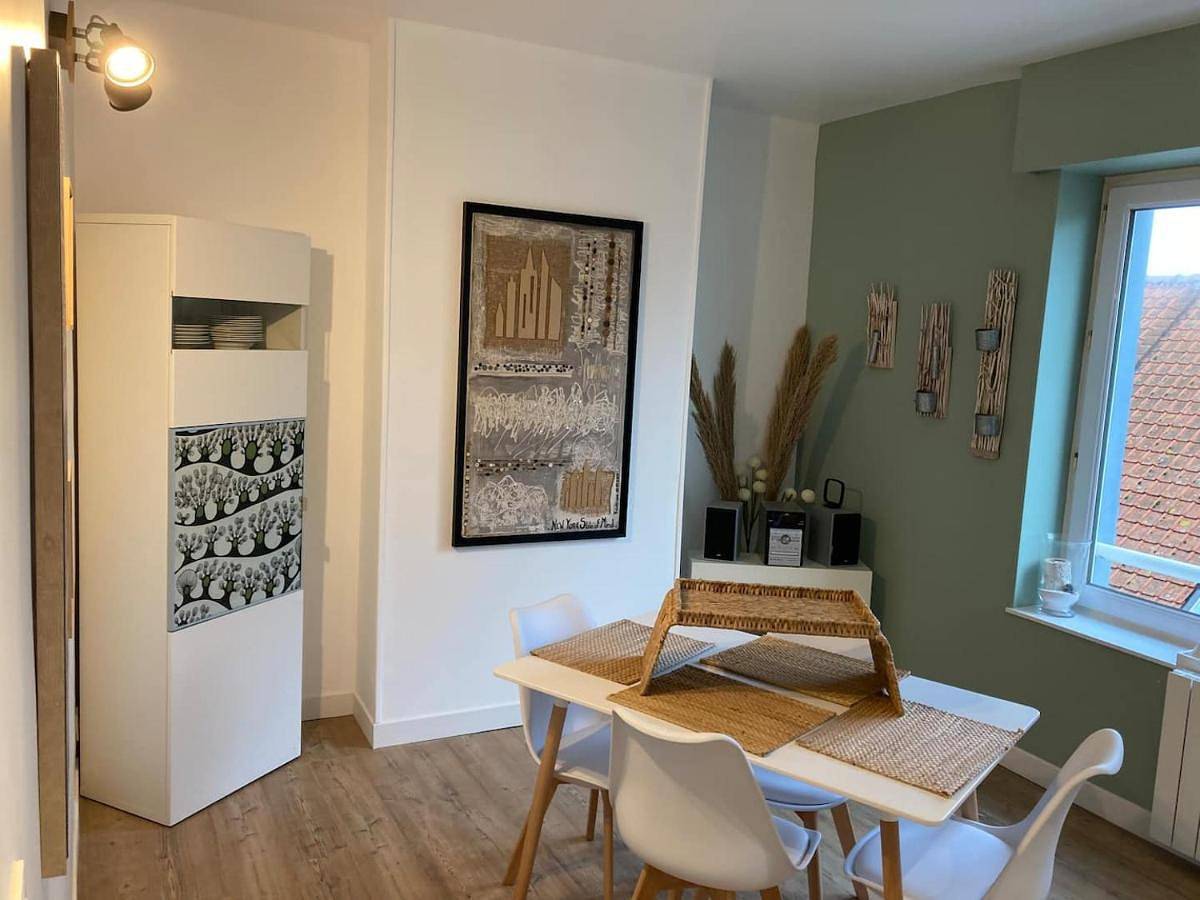 Appartement entier, One-Bedroom Apartment in Le Portel, Région de Boulogne-sur-Mer