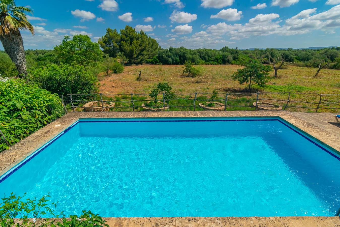 Ganze Ferienwohnung, Son Mayol 1 -Wundervolle private Wohnung im Agrotourismus, inklusive Gemeinschaftspool und kostenfreiem Wlan. in Felanitx, Mallorca Süden