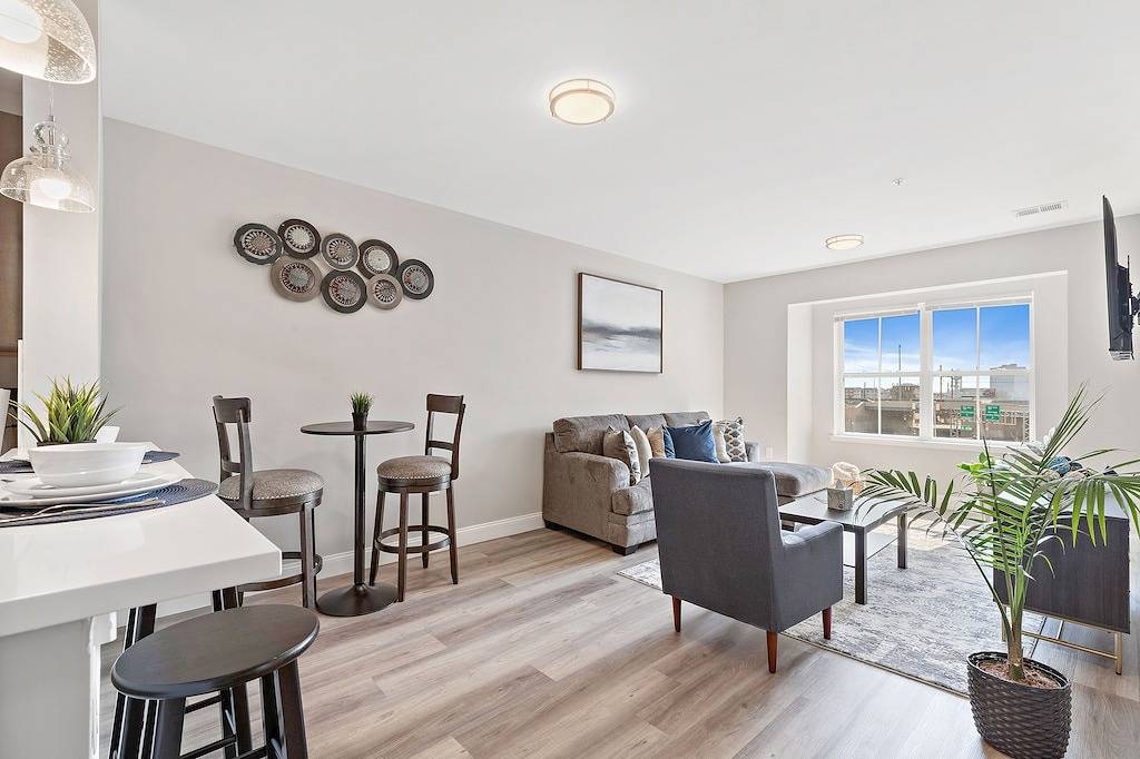 Ganze Wohnung, 1Br King★Newark★20 min Nyc*Parking Incl. in Newark, Essex County (NJ)