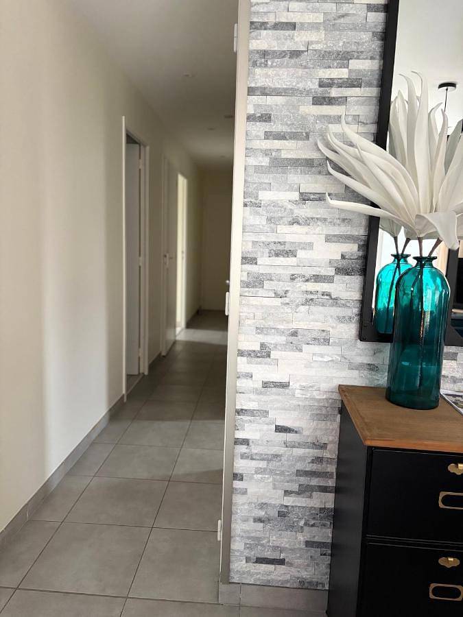 Location de vacances pour 6 personnes, avec jardin et terrasse à Tilly-sur-Seulles - 3