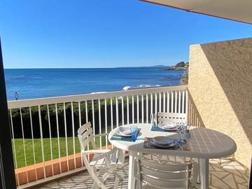 Gîte pour 3 personnes, avec vue sur l’océan et jardin, adapté aux familles dans Plage de la Peguiere